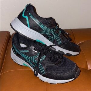 Women’s Asics Gel Venture